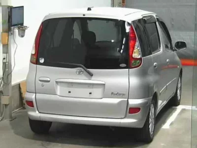 Toyota FUNCARGO  с аукциона в Японии