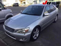 Toyota ALTEZZA лот № 1045 оценка R  с аукциона в Японии 8