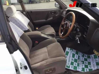 Toyota CROWN  с аукциона в Японии