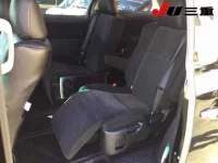 Toyota VELLFIRE лот № 3002 оценка X  с аукциона в Японии 9