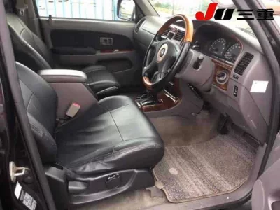 Toyota HILUX SURF  с аукциона в Японии