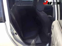 Toyota SUCCEED лот № 1079 оценка 4  с аукциона в Японии 4