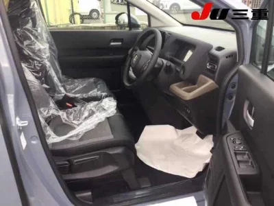 Honda FREED  с аукциона в Японии