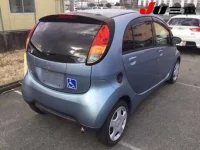 Mitsubishi I лот № 8011 оценка 3.5  с аукциона в Японии 5