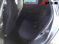Suzuki SWIFT лот № 3552 оценка S  с аукциона в Японии 9