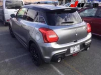 Suzuki SWIFT лот № 3552 оценка S  с аукциона в Японии 1