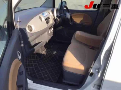Daihatsu MOVE LATTE  с аукциона в Японии