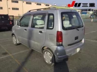 Suzuki WAGON R лот № 8058 оценка R  с аукциона в Японии 1