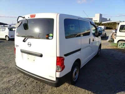 Nissan NV200