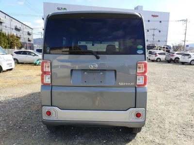 Daihatsu WAKE