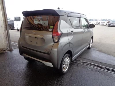 Nissan DAYZ  с аукциона в Японии