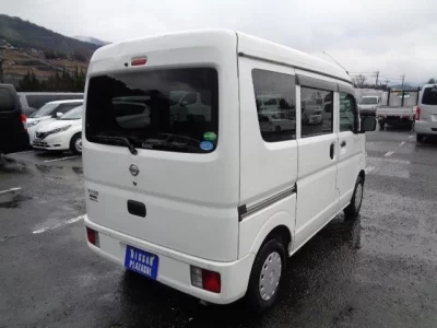 Nissan CLIPPER VAN