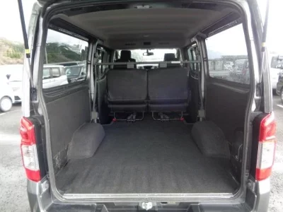 Nissan CARAVAN VAN
