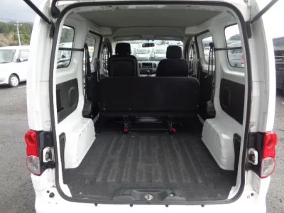 Nissan NV200