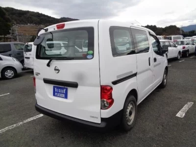 Nissan NV200