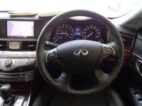 Nissan FUGA лот № 1225 оценка 3.5  с аукциона в Японии 3