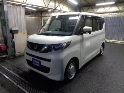 Nissan ROOX  с аукциона в Японии