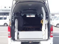 Toyota HIACE лот № 143 оценка R  с аукциона в Японии 2