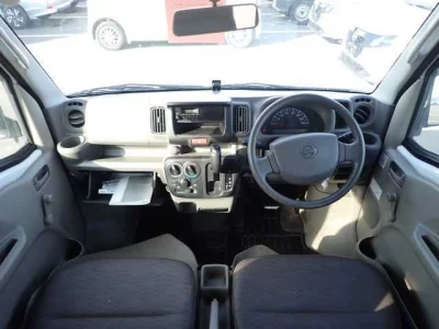 Nissan CLIPPER VAN