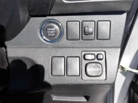 Toyota RACTIS лот № 1025 оценка R  с аукциона в Японии 9