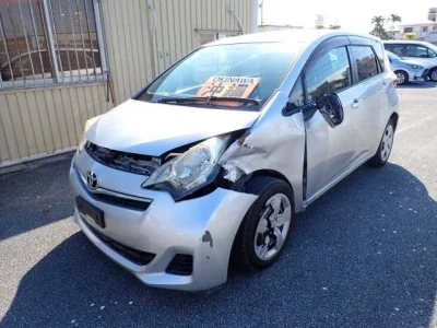 Toyota RACTIS  с аукциона в Японии
