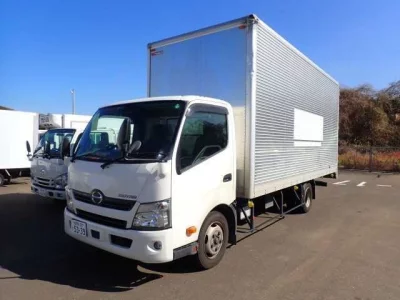 Hino DUTRO  с аукциона в Японии
