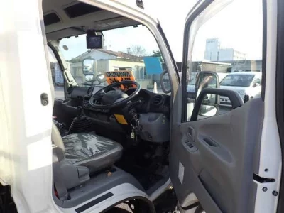 Hino DUTRO  с аукциона в Японии
