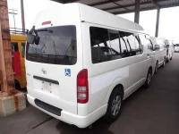 Toyota HIACE VAN лот № 67 оценка 3  с аукциона в Японии 1