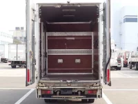 Toyota DYNA лот № 415 оценка 3  с аукциона в Японии 2