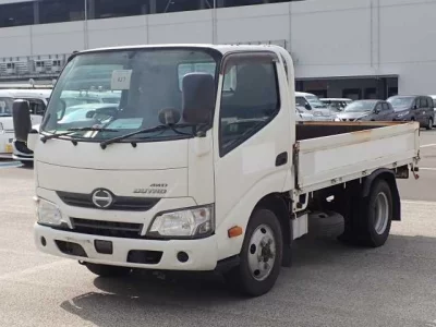 Hino DUTRO  с аукциона в Японии