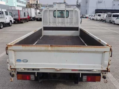 Hino DUTRO  с аукциона в Японии