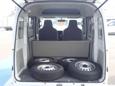 Mitsubishi MINICAB VAN