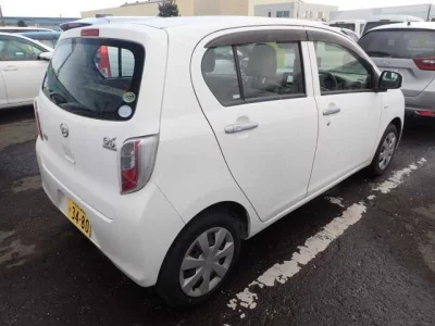Daihatsu MIRA E S