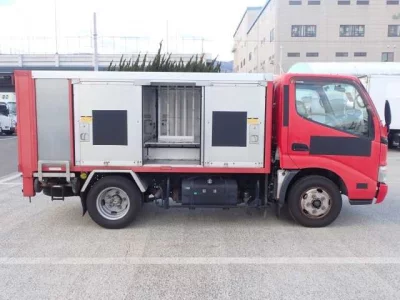 Hino DUTRO  с аукциона в Японии