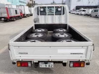 Mazda TITAN лот № 423 оценка R  с аукциона в Японии 2