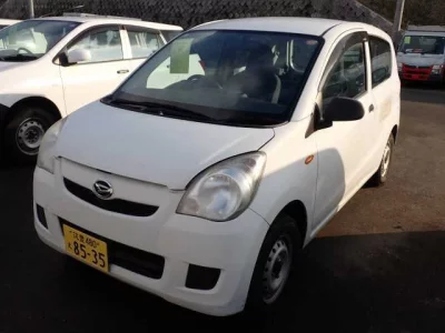 Daihatsu MIRA  с аукциона в Японии