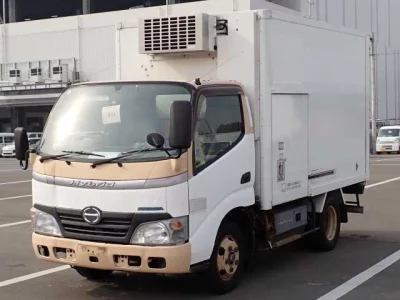 Hino DUTRO  с аукциона в Японии