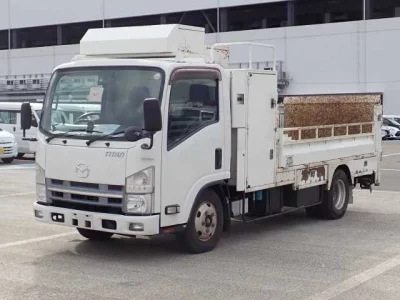 Mazda TITAN  с аукциона в Японии