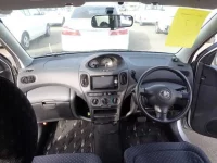 Toyota FUNCARGO лот № 7 оценка 3.5  с аукциона в Японии 2