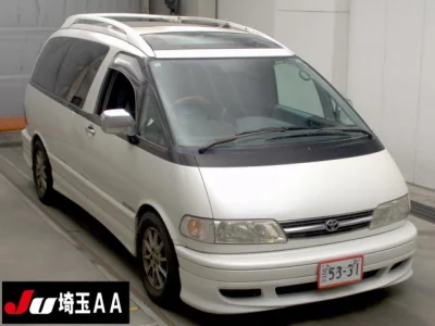 Toyota ESTIMA  с аукциона в Японии