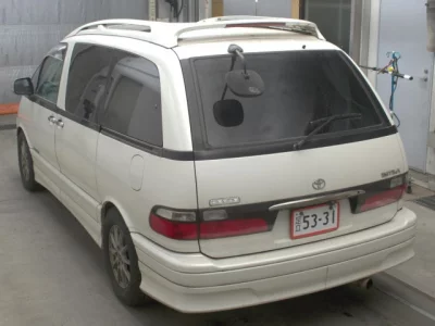 Toyota ESTIMA  с аукциона в Японии