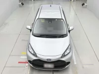Toyota AQUA лот № 30230 оценка 4  с аукциона в Японии 6