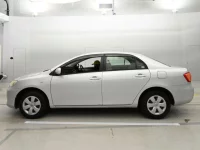 Toyota COROLLA AXIO лот № 30245 оценка RA  с аукциона в Японии 3