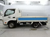 Toyota DYNA лот № 40003 оценка 3.5  с аукциона в Японии 3