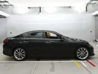 Toyota MARK X лот № 30002 оценка 3  с аукциона в Японии 2