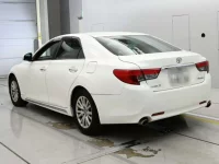 Toyota MARK X лот № 30051 оценка R  с аукциона в Японии 5