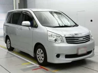 Toyota NOAH лот № 30085 оценка 3.5  с аукциона в Японии 4
