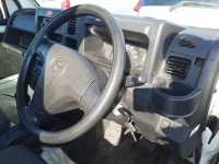 Toyota PIXIS TRUCK лот № 3042 оценка 4  с аукциона в Японии 8