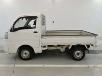 Toyota PIXIS TRUCK лот № 3042 оценка 4  с аукциона в Японии 3