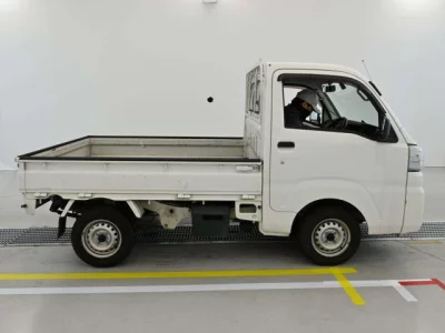 Toyota PIXIS TRUCK  с аукциона в Японии